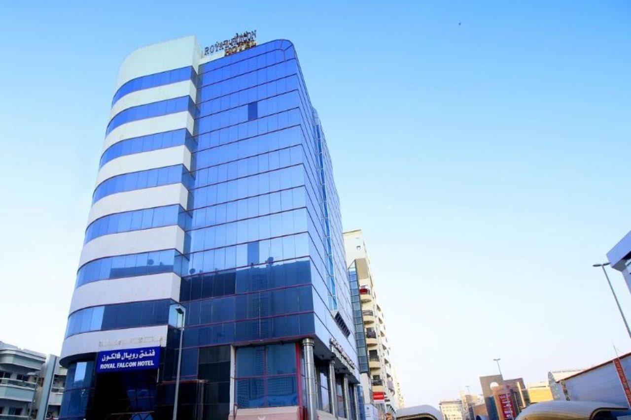 Royal Falcon Hotel Dubai Exteriör bild