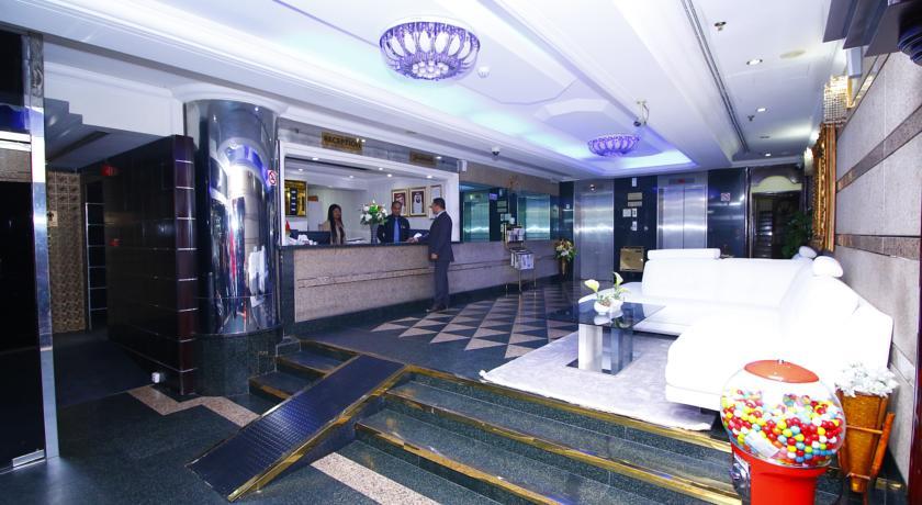 Royal Falcon Hotel Dubai Exteriör bild